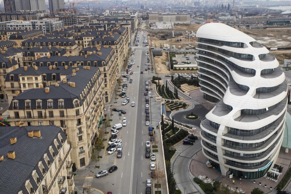 Azərbaycanlı m&uuml;ğənni Ağ şəhərdən yarım milyon manata ev aldı 