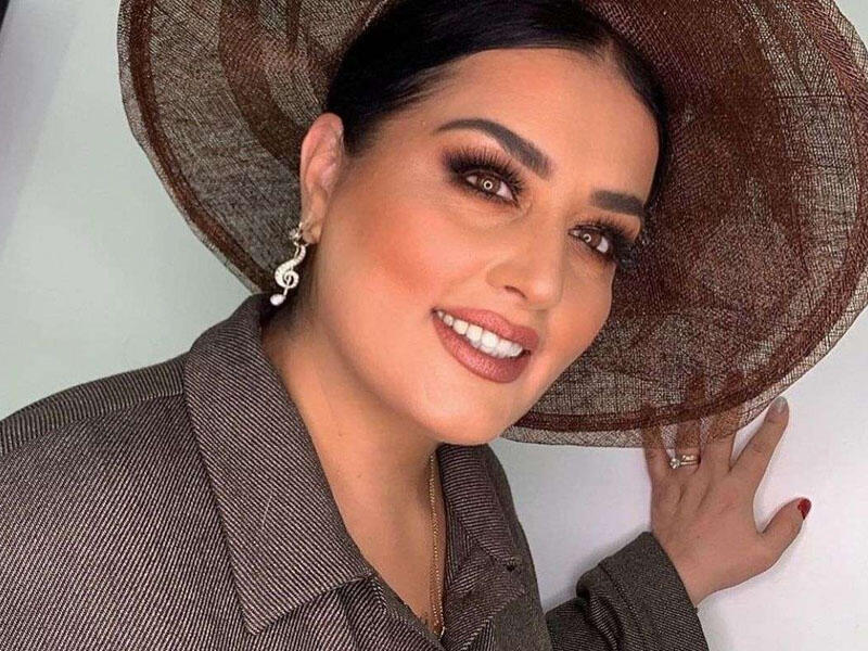 Elza Seyidcahan: “Milyon kişinin içində otura bilərəm, amma …”