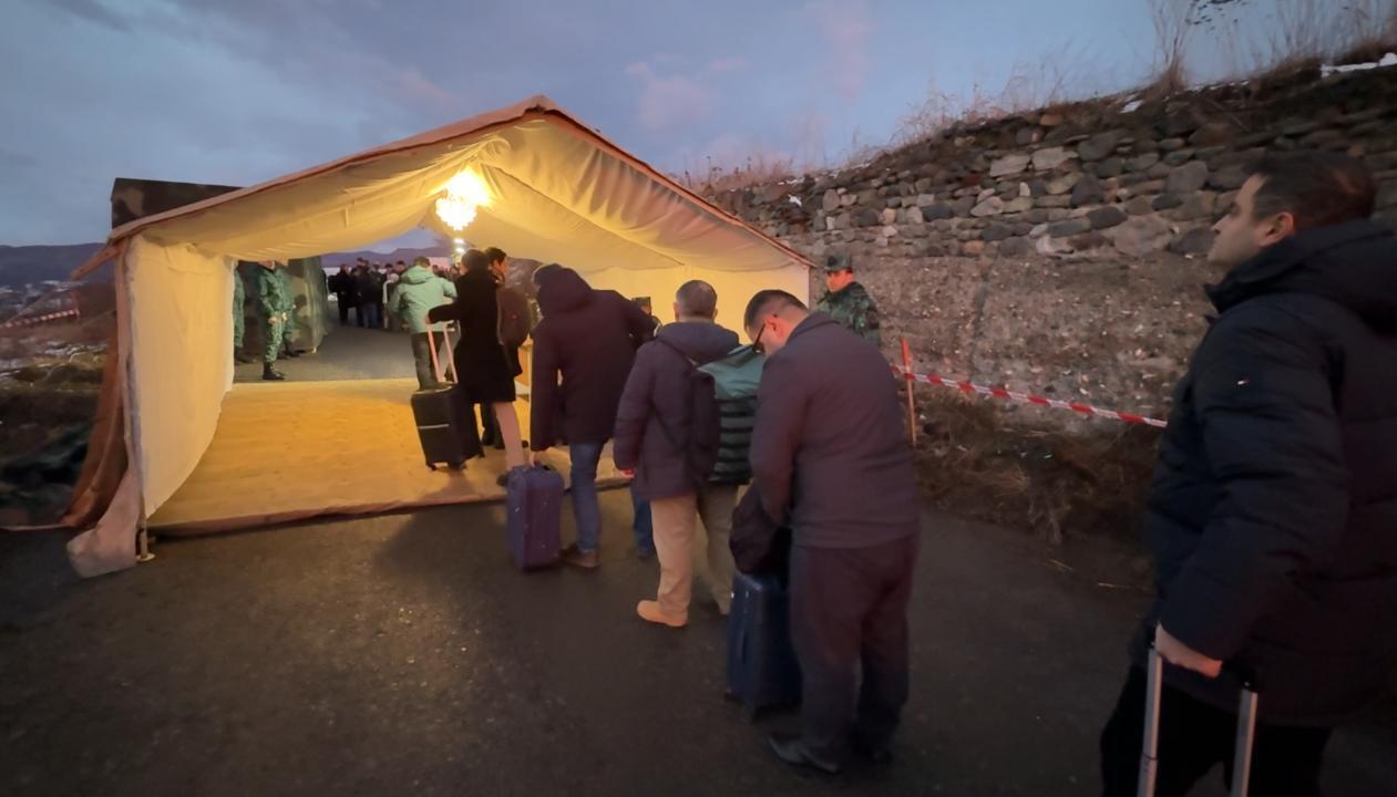 Azərbaycan vətəndaş cəmiyyəti n&uuml;mayəndələri Ermənistana gediblər 