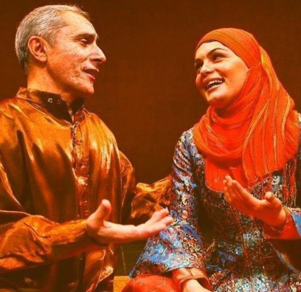 “Dedim ki, mikrofon işləmir, zaldan alqışlar gəldi"