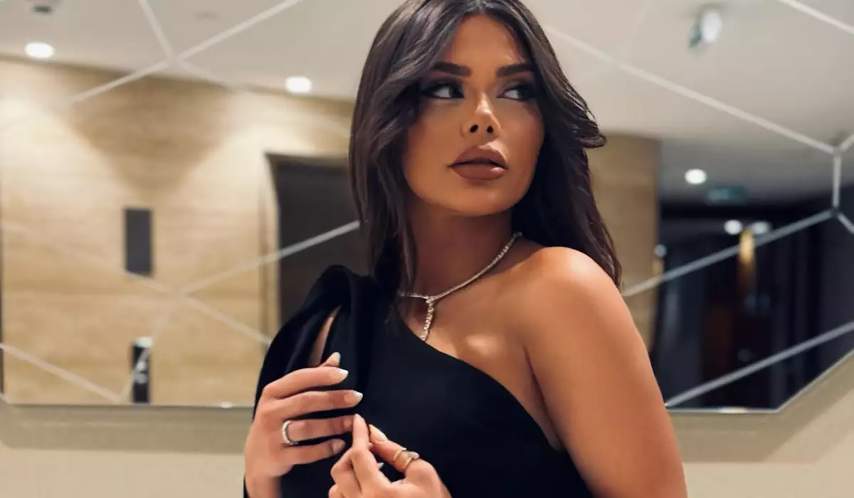 Aysundan etiraf: “Sevdiyim şəxs var”