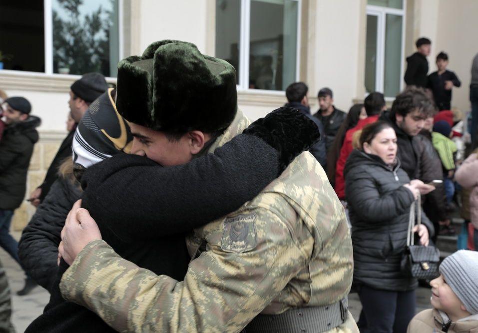 Əsgər valideynlərinin NƏZƏRİNƏ  Görüşə məhdudiyyət qoyuldu