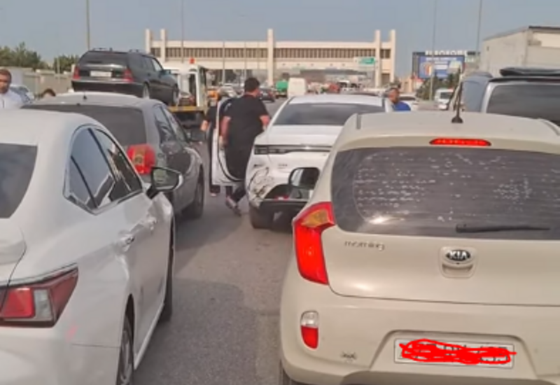 Bakıda sürücülər arasında əlbəyaxa dava 