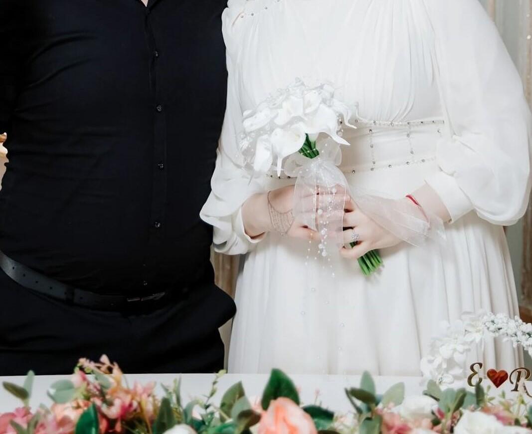 Bəy gəlini kəbin masasında atıb GETDİ 