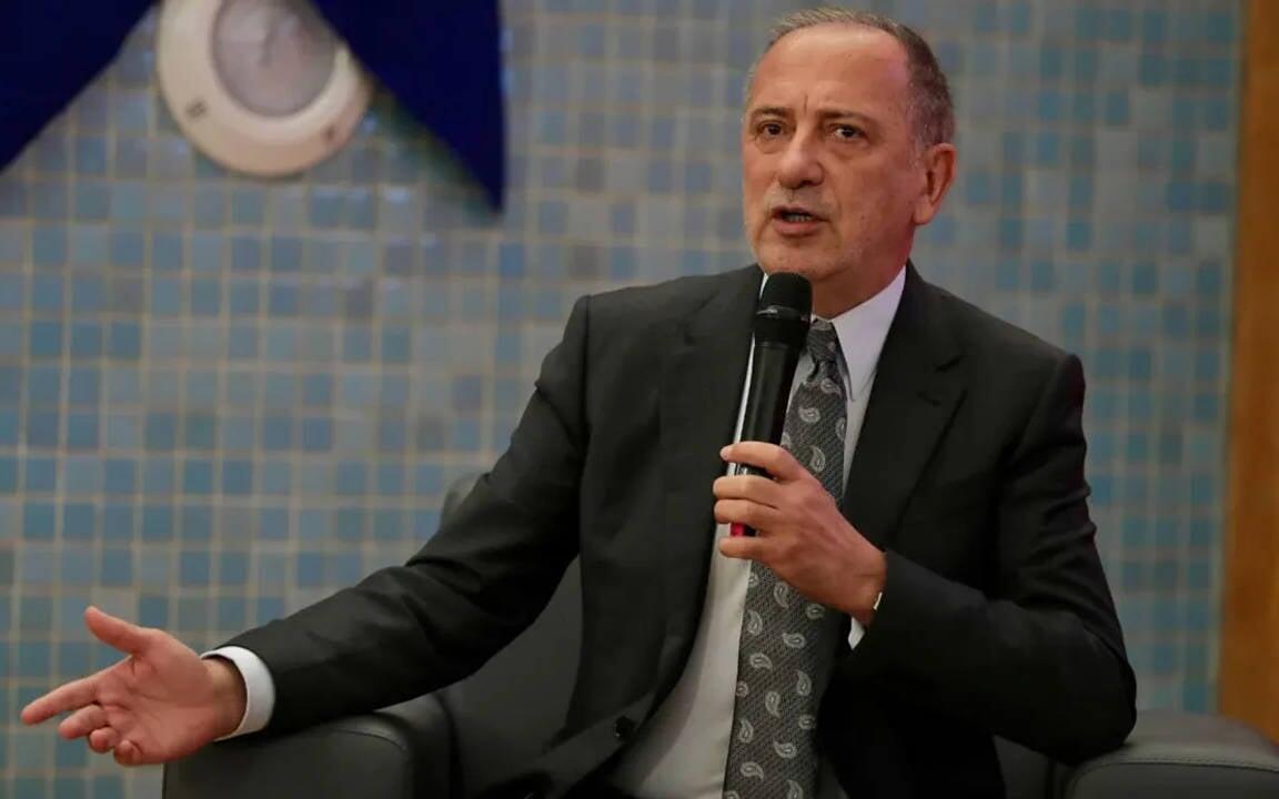 Tanınmış türkiyəli jurnalistə hökm oxundu