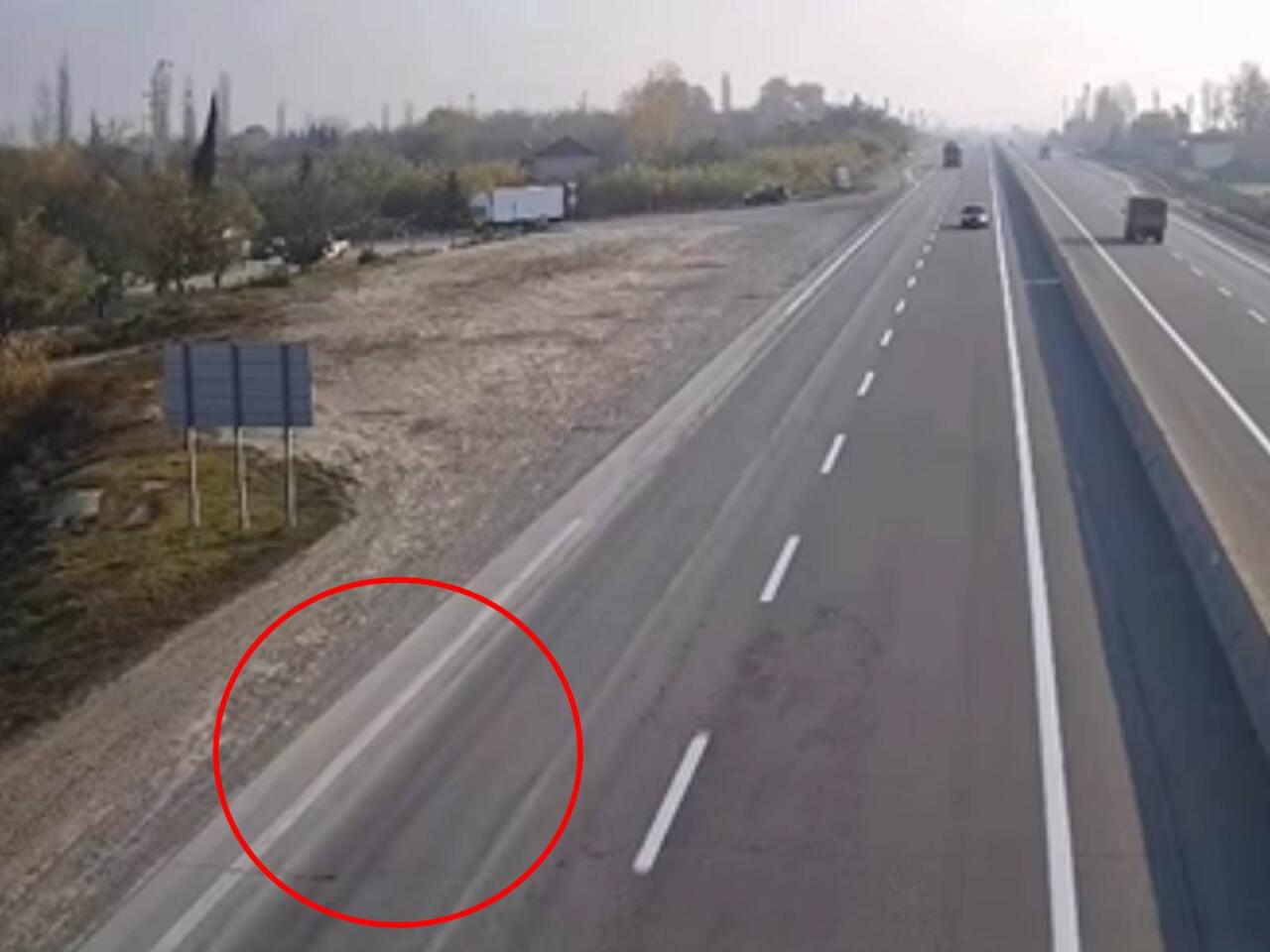 Yol polisi idarəsinin paylaşdığı video müzakirələrə səbəb oldu  "Problem yoldadır"  VİDEO