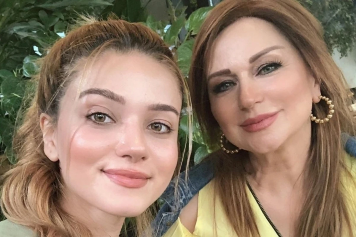 Xalq artistinin qızının müğənni əri ilə romantik ANLARI 