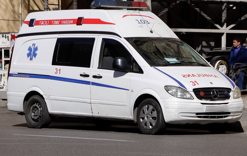 Hazırlığa gedən 17 yaşlı oğlan &ouml;ld&uuml;