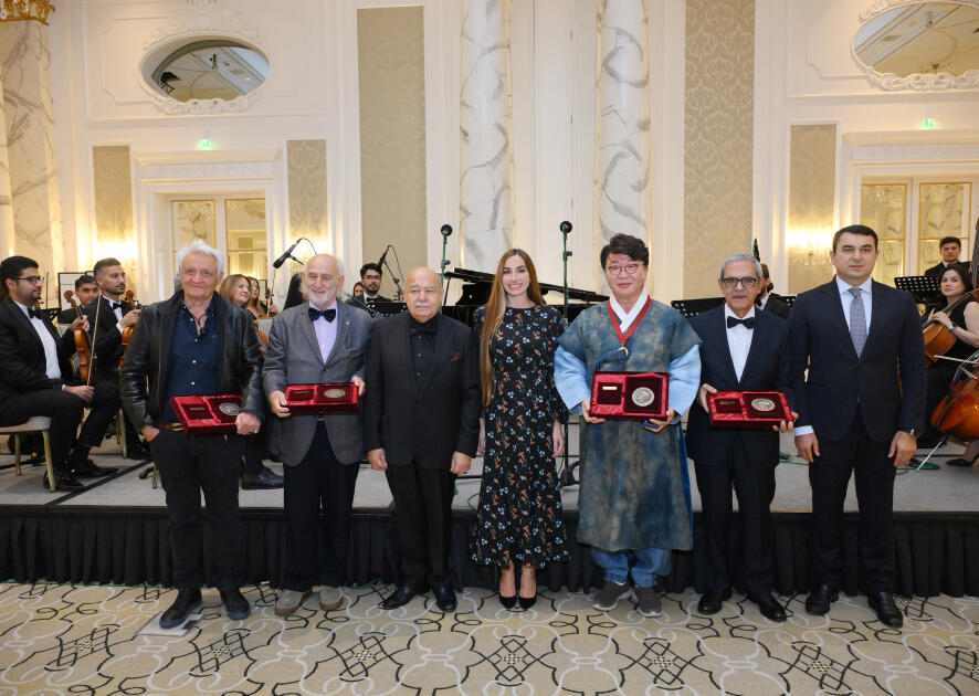 Arzu Əliyeva VII Bakı Beynəlxalq Memarlıq Müsabiqəsinin yekunlarına həsr edilmiş mərasimdə iştirak edib 