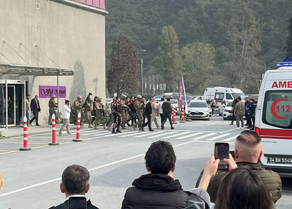 Türkiyədə telekanala silahlı basqın edən şəxs həbs olundu