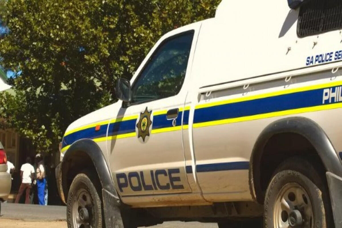 Cənubi Afrikada atışma  10 &ouml;l&uuml;, 10 yaralı