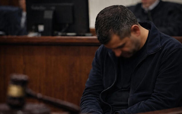 G&ouml;r&uuml;şlərə hərbi formada gələn &ldquo;məmur&rdquo;un fırıldağı  Mal ətindən toyuğa qədər...