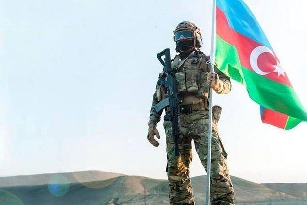 Zabitlər üçün yenilik: Hərbi xidmət müddəti 6 ay azaldılır!