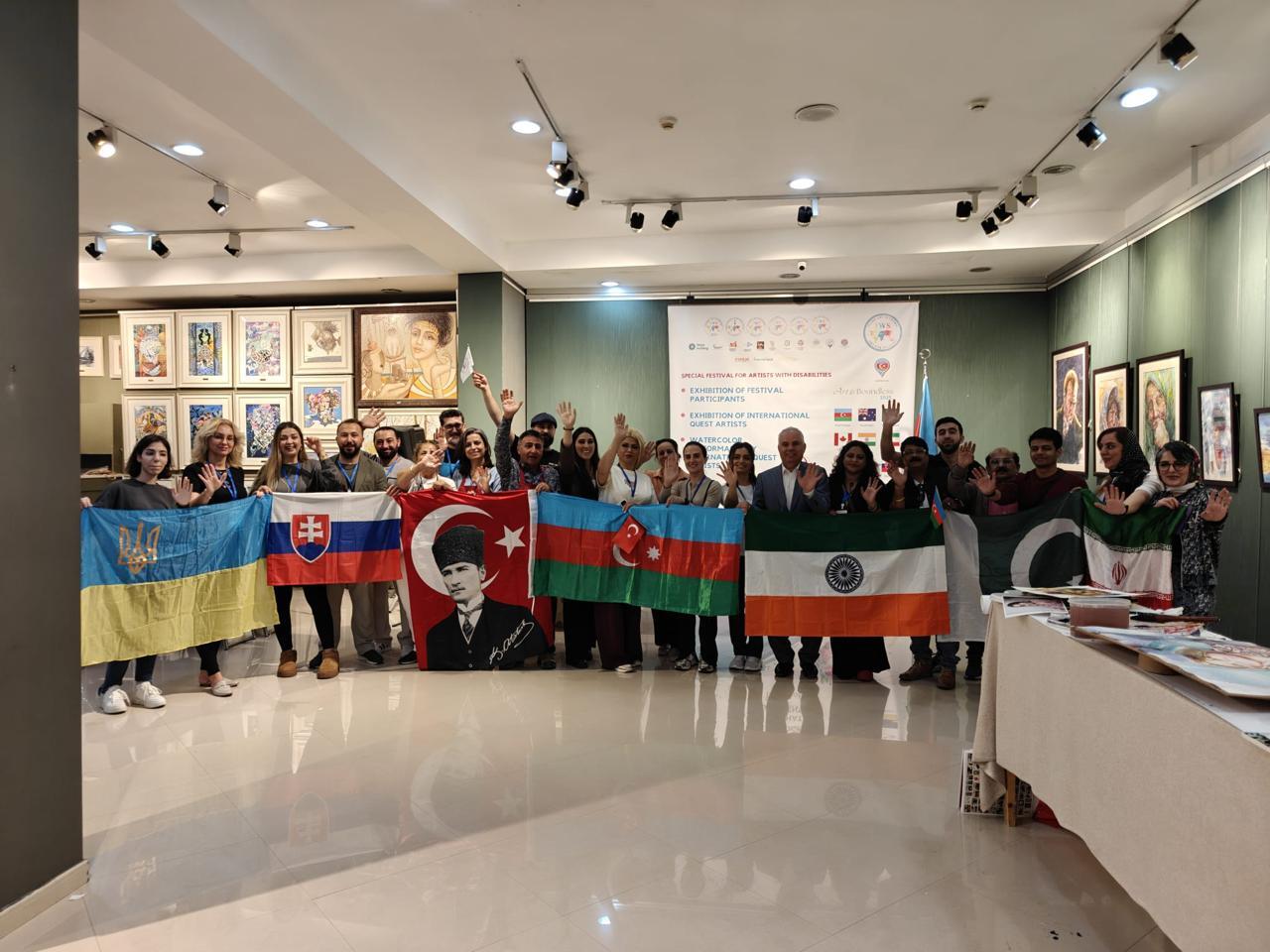 “Sənətin Sərhədi Yoxdur” adlı Beynəlxalq FestivalXətai Sənət Mərkəzində açıldı  FOTO