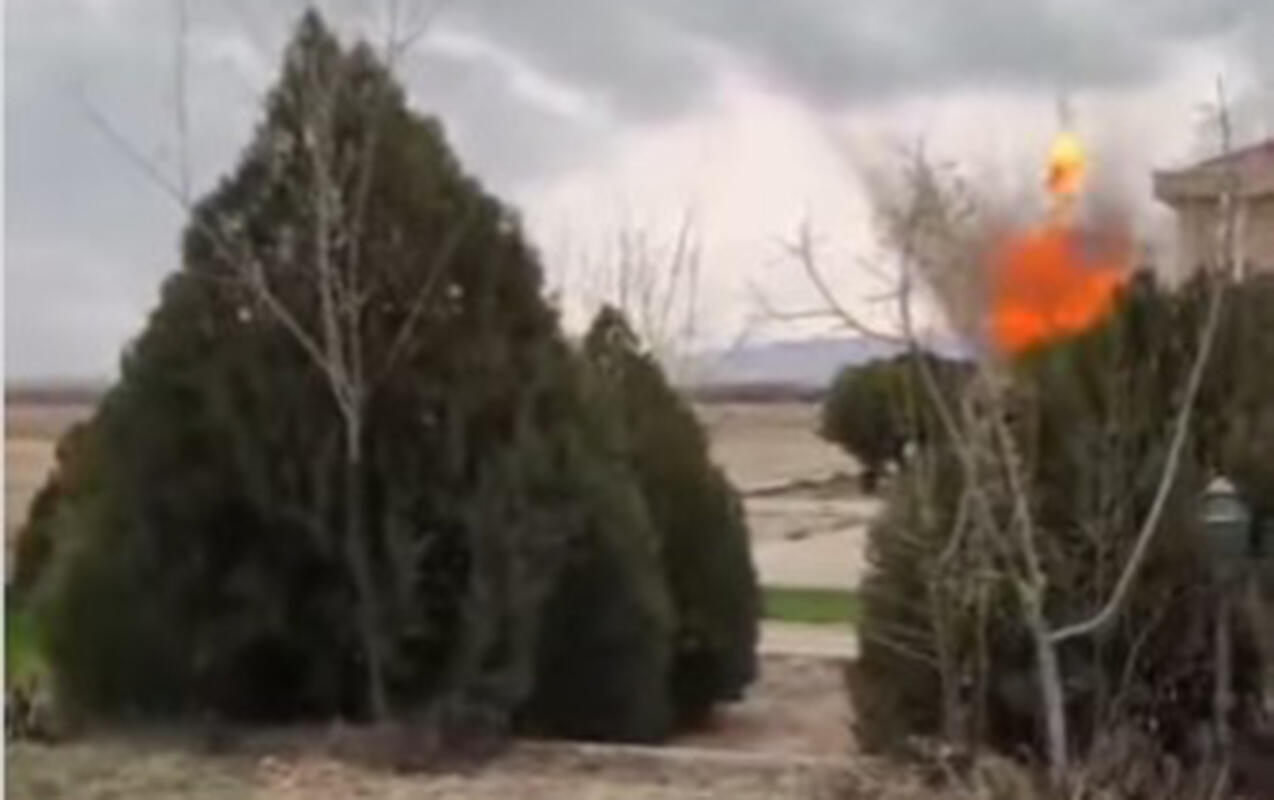 Məktəb ərazisinə d&uuml;şən dronun