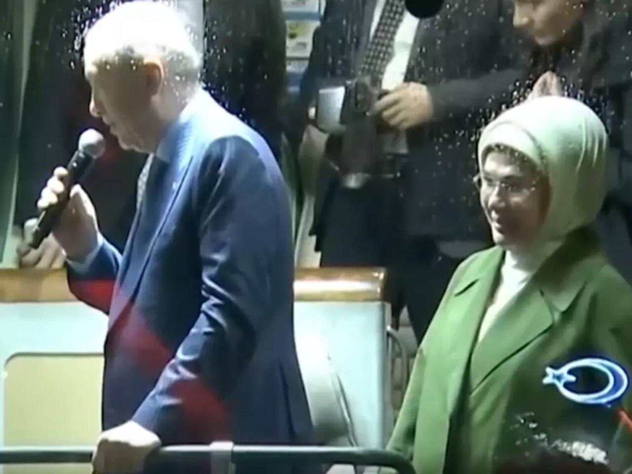 Ərdoğan ona "rəis" deyən şəxsə görün necə reaksiya verdi  VİDEO