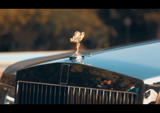 Bəhreyn kralından III Çarlza dəyərli hədiyyə – “RollsRoyce” avtomobili