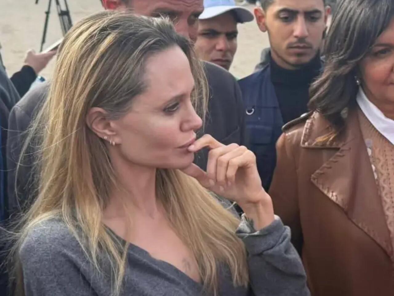 Ancelina Coli Qəzza ilə sərhəddə  FOTO