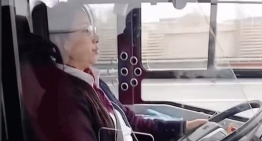 &ldquo;BakuBus&rdquo; qadın s&uuml;r&uuml;c&uuml; ilə bağlı yayılan VİDEOya aydınlıq gətirdi