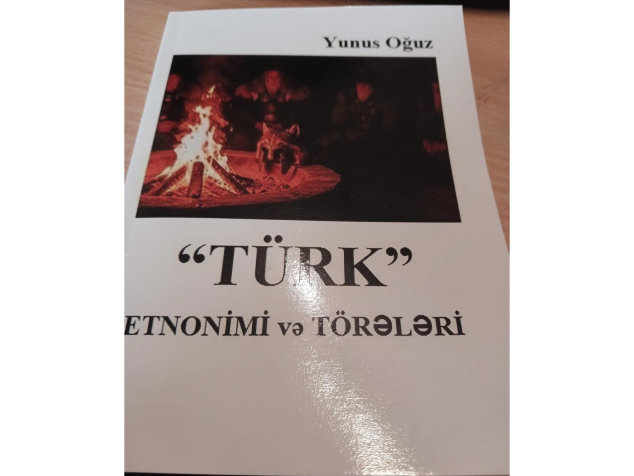Yunus Oğuzun &ldquo;T&uuml;rk&rdquo; etnonimi və t&ouml;rələri&rdquo; kitabı &ccedil;apdan &ccedil;ıxıb  T&uuml;rk tarixinə yeni baxış