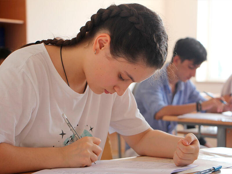 İmtahandan əvvəl bu meyvəni yeyin  Zehniniz açılacaq