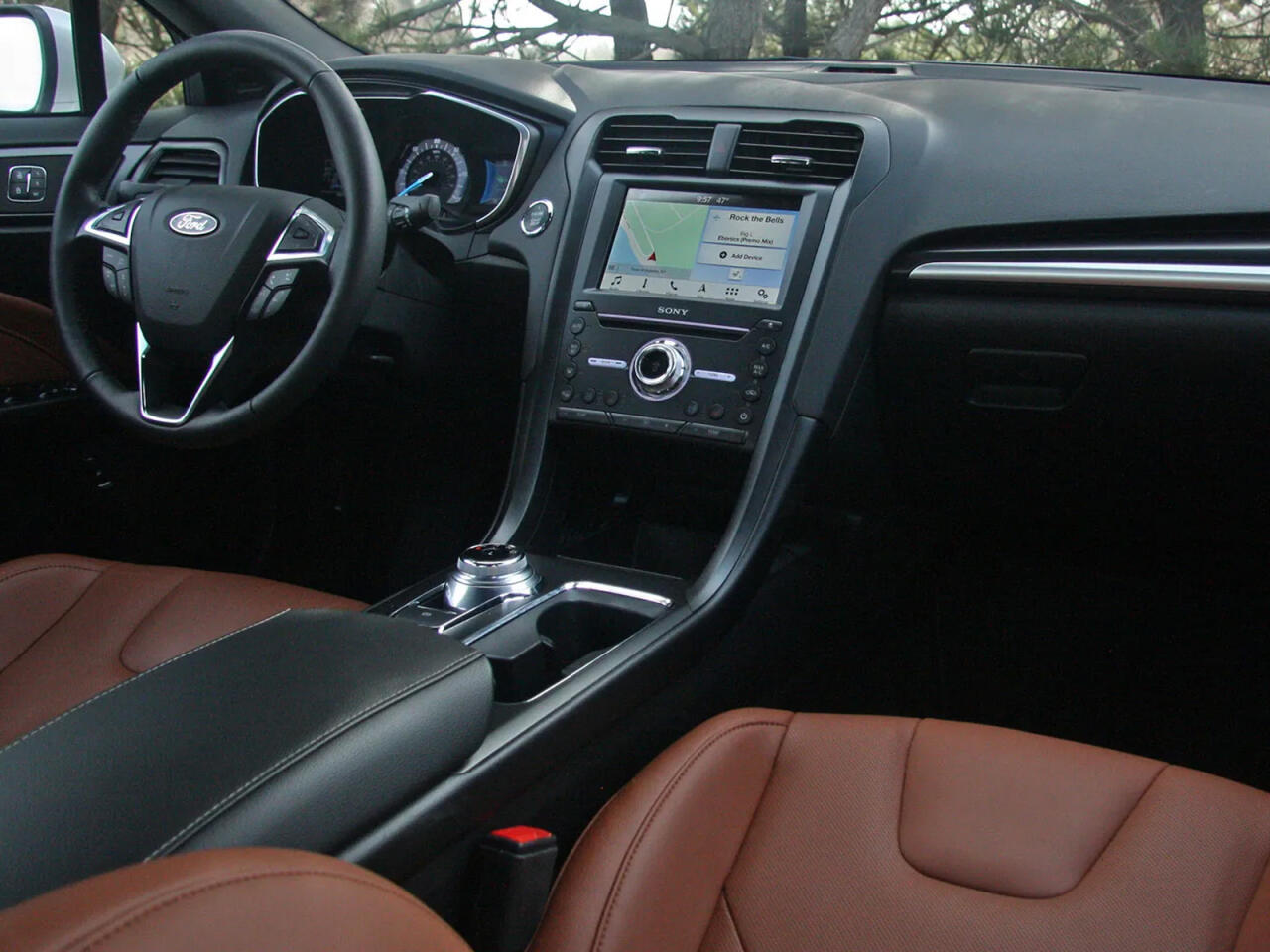 "Ford" "Renault" ilə razılığa gəldi  Ucuz maşınlar istehsal edəcəklər