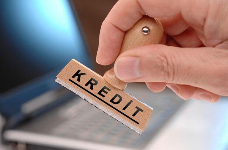 1000 manat kredit götürmək istəyən şəxsi belə aldatdılar 