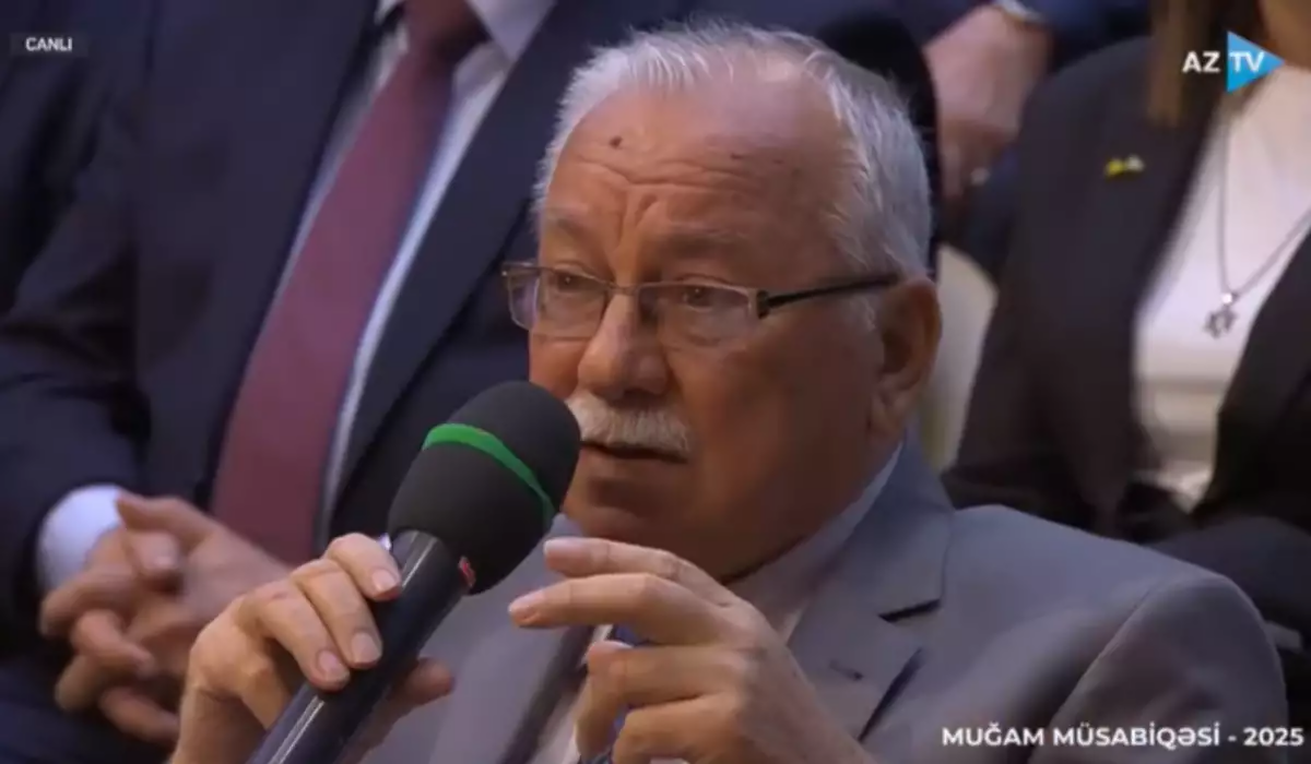 Muğam Müsabiqəsində Xalq artisti iştirakçını "yıxıbsürüdü": "Böyük rüsvayçılıq..." 