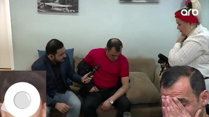 İlk dəfə oğlunun fotosunu g&ouml;rd&uuml;, g&ouml;z yaşları t&ouml;kd&uuml;, halı PİSLƏŞDİ: "Corabını iyləyib yatıram&rdquo; 