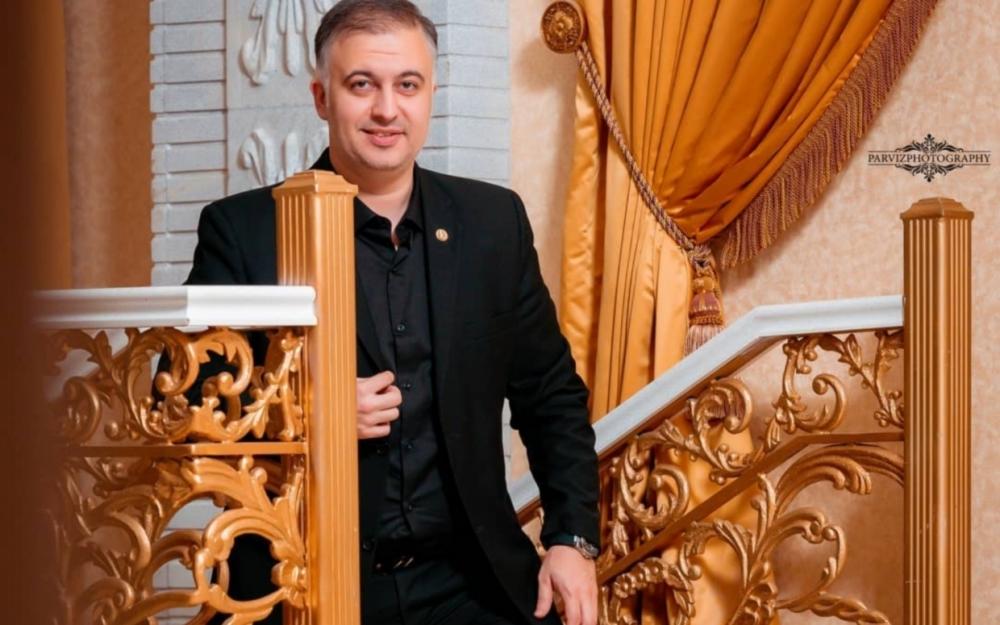 Hüseyn Məhəmmədoğlu efirdə aparıcı ilə GƏRGİN ANLAR yaşadı  VİDEO