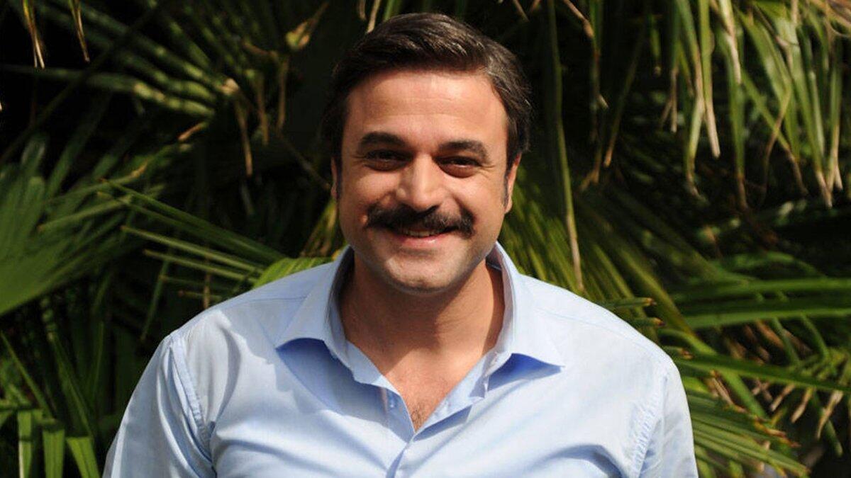 Aktyor &uuml;&ccedil;&uuml;n donor tapıldı