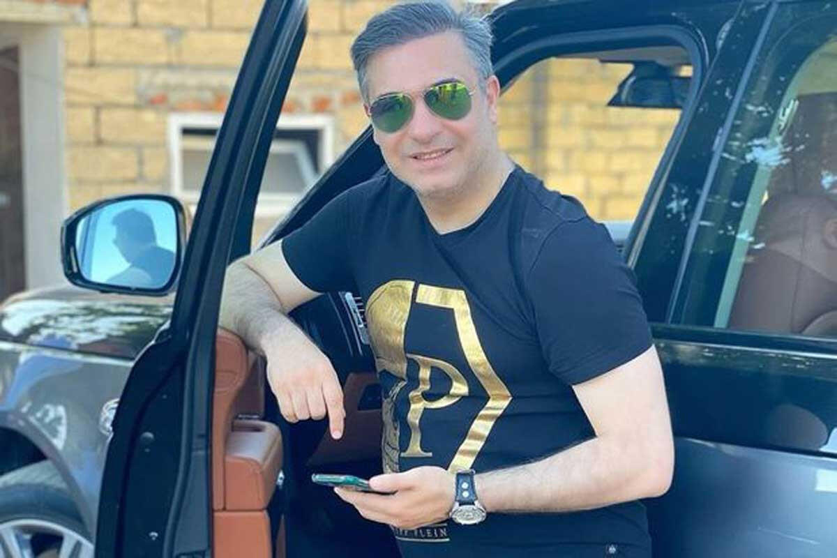 Rüfət Axundov bu xanım müğənniyə saysızhesabsız bahalı hədiyyə alıb