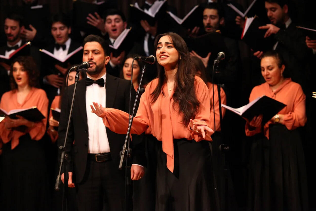&ldquo;Sən g&uuml;ldən də g&ouml;zəlsən&rdquo; adlı konsert proqramı təqdim olunub 
