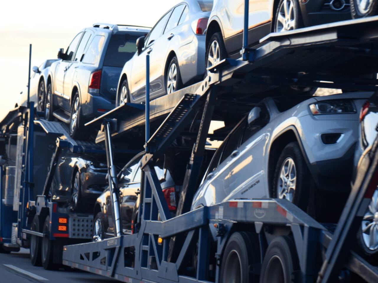 Köhnə maşınların aksiz dərəcəsi artırılır  Qərar qəbul edildi