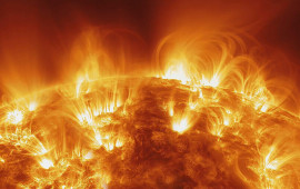 G&uuml;nəşdə 5 g&uuml;cl&uuml; partlayış oldu