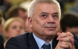 Vahid Ələkbərovun Bakı həyatı: kasıb, atasız...