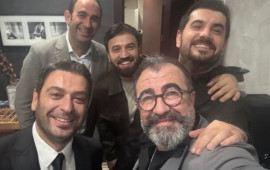 Ozana dəstək üçün Türkiyəyə getdilər 