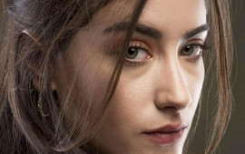 Məşhur aktrisanı LAĞA QOYDULAR: "Dişləri ağzına böyükdür" 