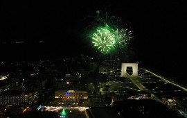 Xankəndidə bayram atəşfəşanlığı ke&ccedil;irilib  FOTO