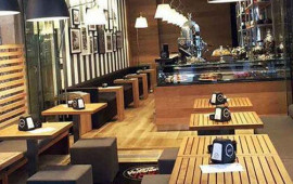 Bayram g&uuml;n&uuml; kafedə &ouml;ld&uuml;