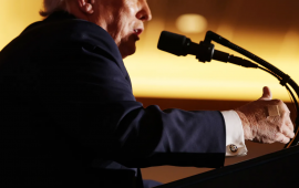 &ldquo;Trampın əli &ccedil;ox salamlaşmaqdan g&ouml;yərib&rdquo;  FOTO