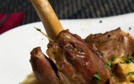 Ağızda dağılan ətin sirri  Ləzzətli quzu yeməyi resepti