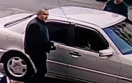 Dələduzluğun qurbanı olan qadın: "Kartına pul atdırır, sonra yoxa &ccedil;ıxır"