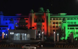 İslamabadda binalar bayrağımızın rənglərinə boyandı