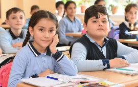 Azərbaycanda bu şagirdlər pulsuz məktəbli formaları alacaq