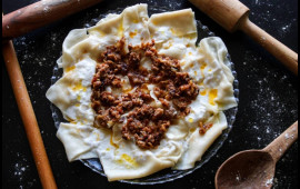 Qışda xəmir yeməkləri mədəyə necə təsir edir? AÇIQLAMA