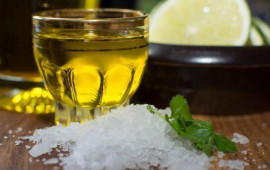 Zeytun yağına niyə duz əlavə olunur?  aromanı tamamilə dəyişdirən sirr