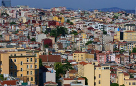 İstanbul təhl&uuml;kə ilə &uuml;z&uuml;zə 