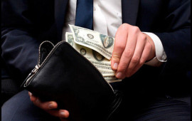 İcra n&uuml;mayəndəsinin adı &ccedil;əkilən torpaq işi: 70 min aldadıldı