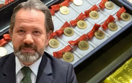 Qızıl bazarında rekorddan sonra kəskin eniş 